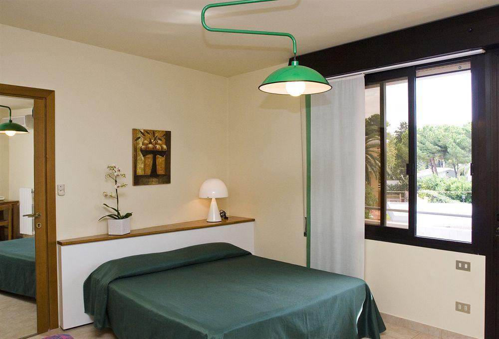 Tursport Aparthotel Taranto Eksteriør bilde